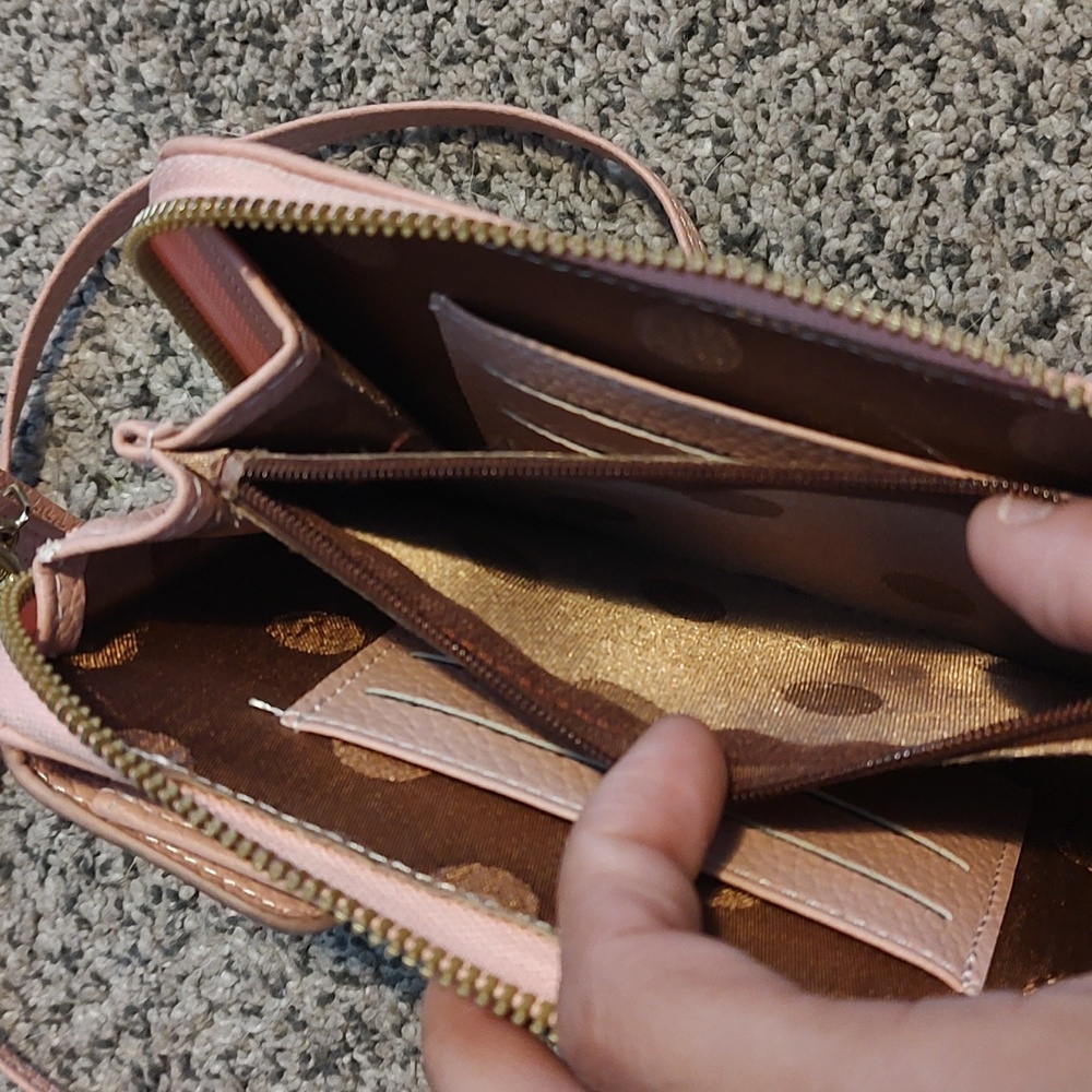 Valentoria Women's Crossbody Purse - Picture 5 of 6